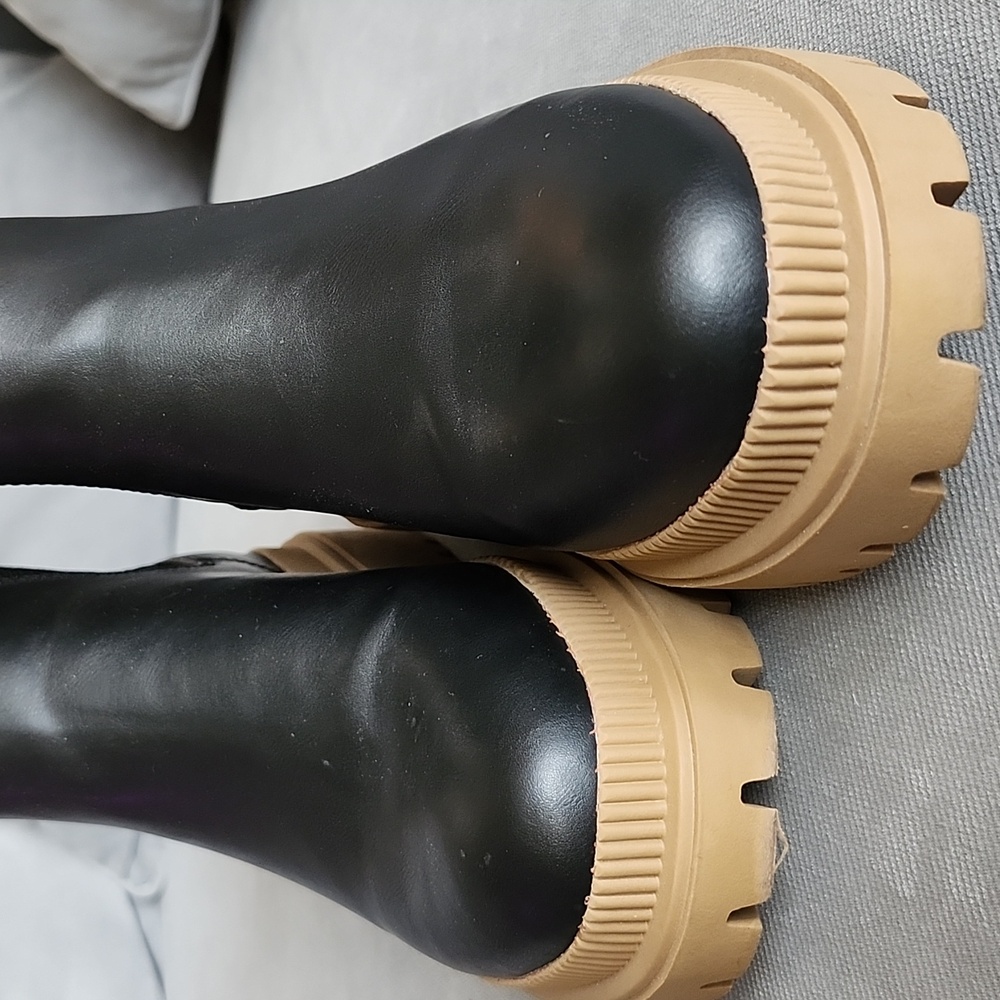 Chunky Booties - Picture 7 of 8